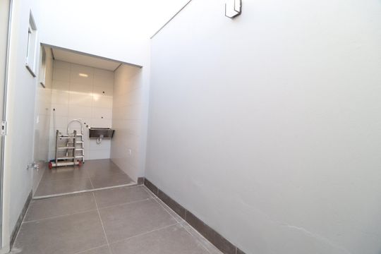 Área de Serviço de casa de condomínio para alugar com 3 quartos, 120m² em Aclimação, Uberlândia