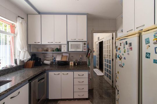 Cozinha de casa à venda com 4 quartos, 360m² em Vila Albertina, São Paulo