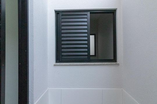 Quintal do Quarto 2 de apartamento à venda com 2 quartos, 54m² em Vila Ré, São Paulo