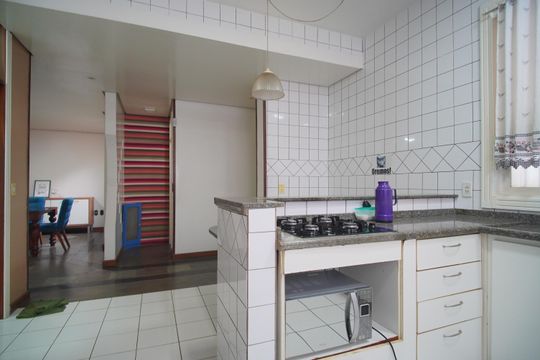 Cozinha de casa para alugar com 3 quartos, 490m² em Vila Nova, Novo Hamburgo