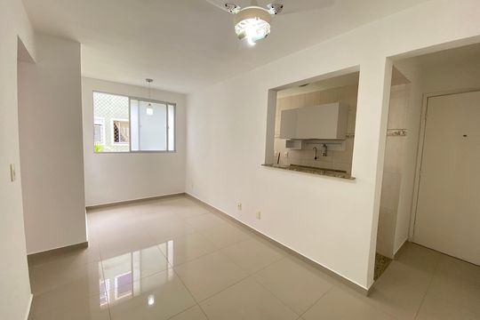 Sala de apartamento à venda com 2 quartos, 48m² em Lins de Vasconcelos, Rio de Janeiro