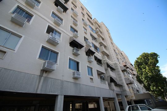Fachada de apartamento à venda com 3 quartos, 60m² em Taquara, Rio de Janeiro