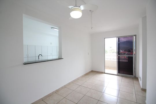 Apartamento à venda com 3 quartos, 60m² em Taquara, Rio de Janeiro