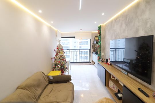 Sala de apartamento à venda com 2 quartos, 67m² em Centro, Osasco