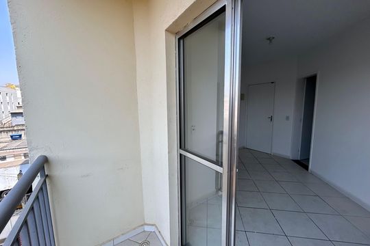 Sacada de apartamento à venda com 1 quarto, 45m² em Picanço, Guarulhos