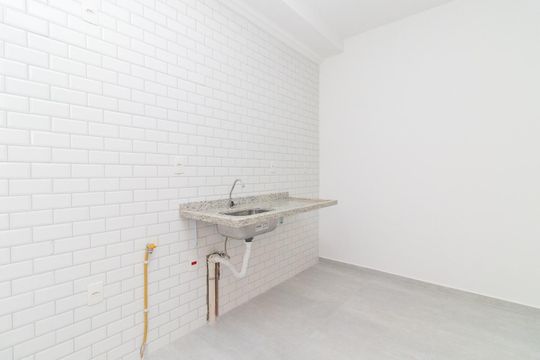 Cozinha de apartamento à venda com 2 quartos, 49m² em Vila Ré, São Paulo