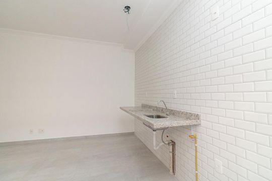 Cozinha de apartamento à venda com 2 quartos, 44m² em Vila Ré, São Paulo
