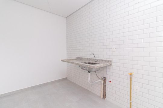 Cozinha de apartamento à venda com 2 quartos, 47m² em Vila Ré, São Paulo