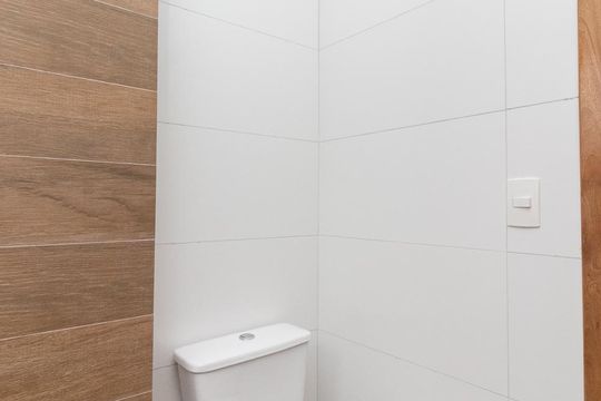 Banheiro Social de apartamento à venda com 2 quartos, 65m² em Vila Ré, São Paulo
