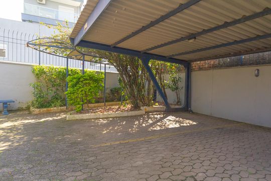 Garagem de apartamento à venda com 2 quartos, 64m² em Centro, Canoas