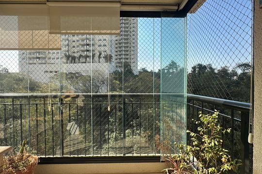 Varanda de apartamento à venda com 3 quartos, 87m² em Jardim Tupanci, Barueri