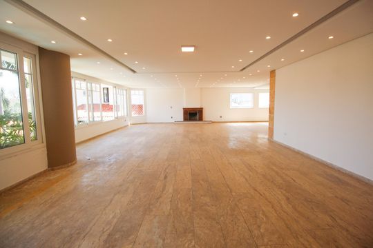 Casa à venda com 5 quartos, 1200m² em Jardim Leonor, São Paulo