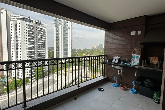 Varanda de apartamento à venda com 3 quartos, 120m² em Empresarial 18 do Forte, Barueri
