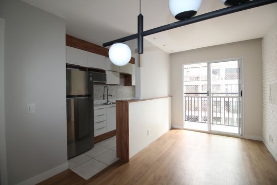 Sala de apartamento à venda com 2 quartos, 49m² em Taquara, Rio de Janeiro