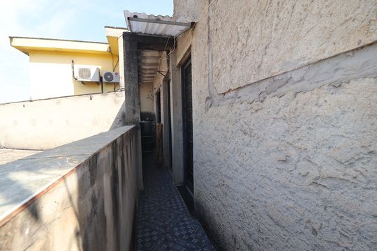 Varanda Quarto 1 e 2 de casa à venda com 3 quartos, 800m² em Vila Pires, Santo André