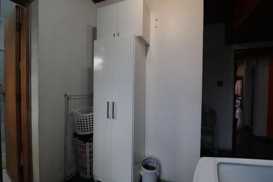 Área de Serviço de casa à venda com 3 quartos, 800m² em Vila Pires, Santo André