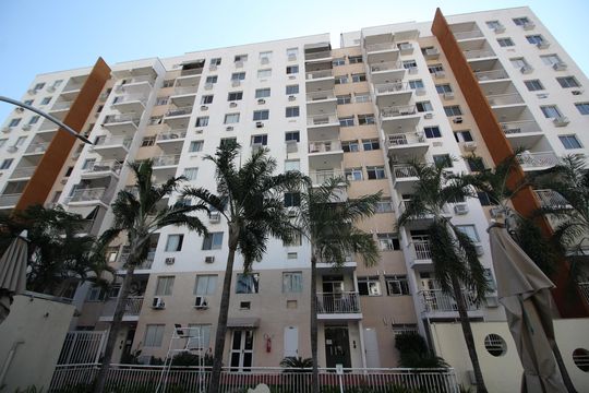 Fachada de apartamento à venda com 2 quartos, 50m² em Anil, Rio de Janeiro