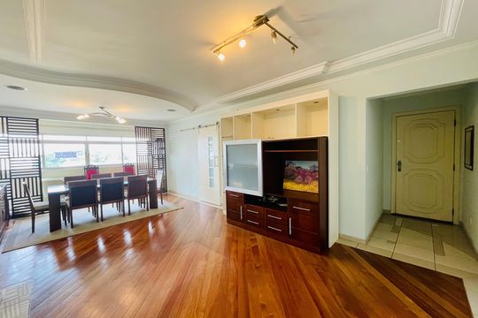 Sala de apartamento para alugar com 3 quartos, 144m² em Vila Galvão, Guarulhos