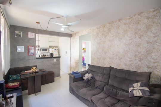 Apartamento à venda com 2 quartos, 58m² em Alvorada, Contagem