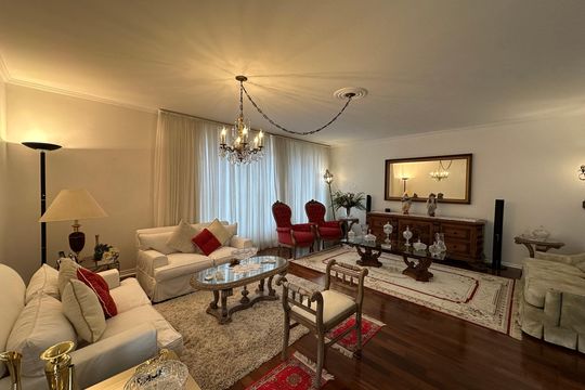Casa à venda com 4 quartos, 192m² em Jardim Vera Cruz, São Paulo