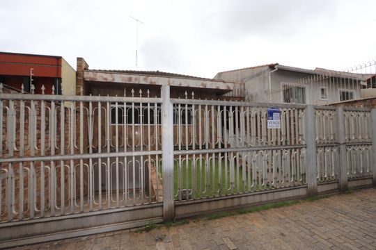 Fachada de casa à venda com 3 quartos, 338m² em Vila Formosa, São Paulo