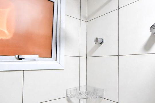 Banheiro Social de apartamento para alugar com 2 quartos, 65m² em Jardim Ampliacao, São Paulo