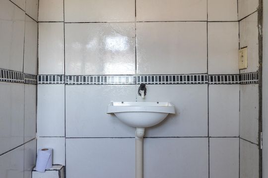 Banheiro de kitnet/studio à venda com 1 quarto, 60m² em Imperial de São Cristóvão, Rio de Janeiro