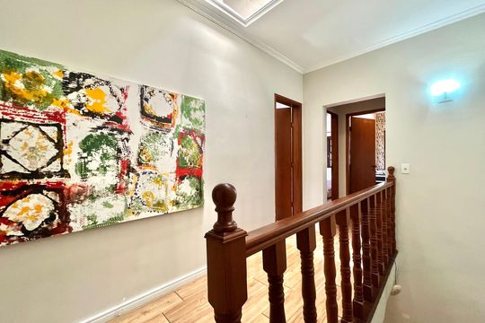 Corredor de casa à venda com 3 quartos, 140m² em Vila Nova Caledonia, São Paulo