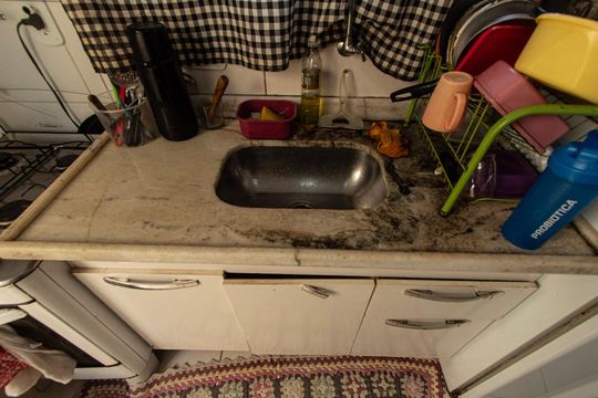 Cozinha de casa de condomínio para alugar com 2 quartos, 150m² em Jardim Simus, Sorocaba