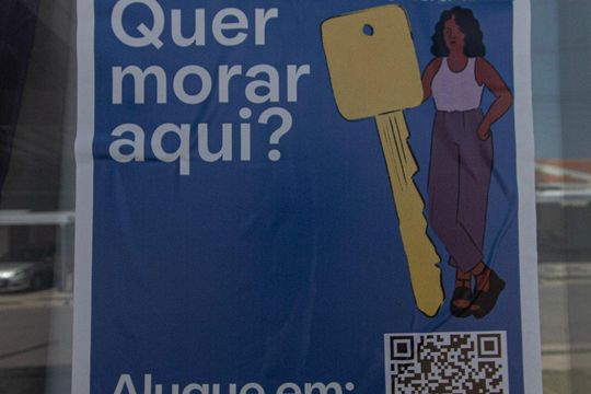 Plaquinha de casa de condomínio para alugar com 2 quartos, 150m² em Jardim Simus, Sorocaba