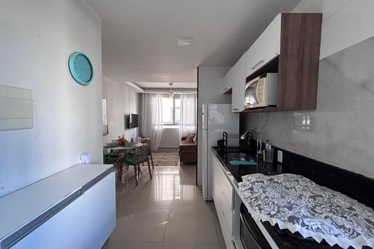 Cozinha de apartamento para alugar com 2 quartos, 45m² em Recreio dos Bandeirantes, Rio de Janeiro