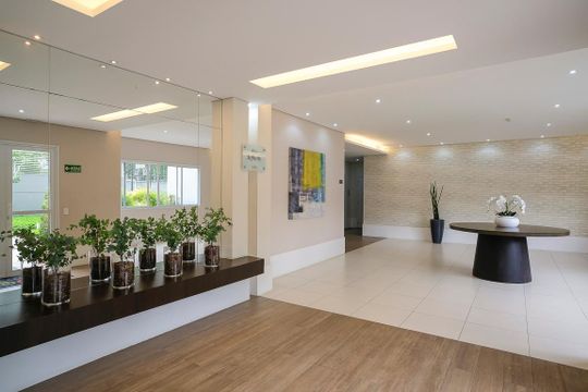 Hall de entrada de apartamento para alugar com 2 quartos, 69m² em Cerâmica, São Caetano do Sul
