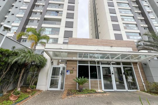 Fachada  de apartamento para alugar com 2 quartos, 69m² em Cerâmica, São Caetano do Sul