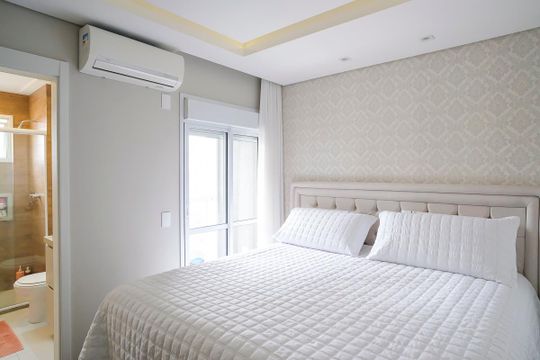 Suíte de apartamento para alugar com 2 quartos, 69m² em Cerâmica, São Caetano do Sul
