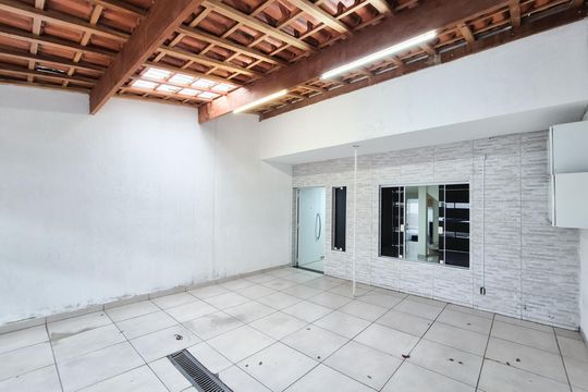 Garagem de casa à venda com 2 quartos, 160m² em Vila Euro, São Bernardo do Campo