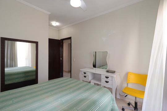 Suíte de apartamento à venda com 3 quartos, 90m² em Parque Industriario, Santo André
