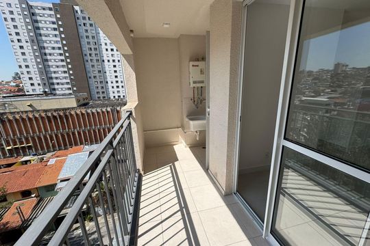 varanda de apartamento à venda com 2 quartos, 46m² em Jardim Santo Antoninho, São Paulo