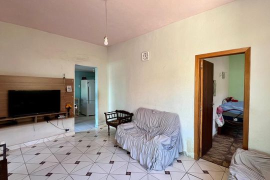 Casa à venda com 5 quartos, 145m² em São Geraldo, Belo Horizonte
