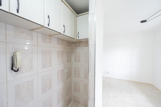 Cozinha de apartamento à venda com 1 quarto, 45m² em Mirandópolis, São Paulo