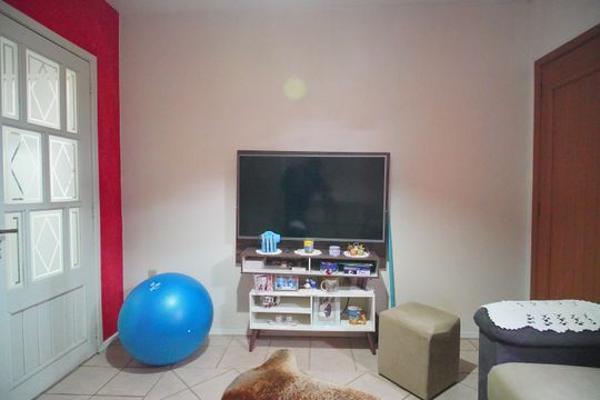 Sala de casa à venda com 2 quartos, 196m² em Rincão, Novo Hamburgo