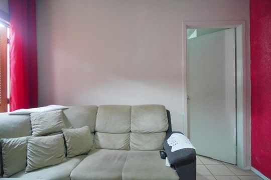 Sala de casa à venda com 2 quartos, 196m² em Rincão, Novo Hamburgo