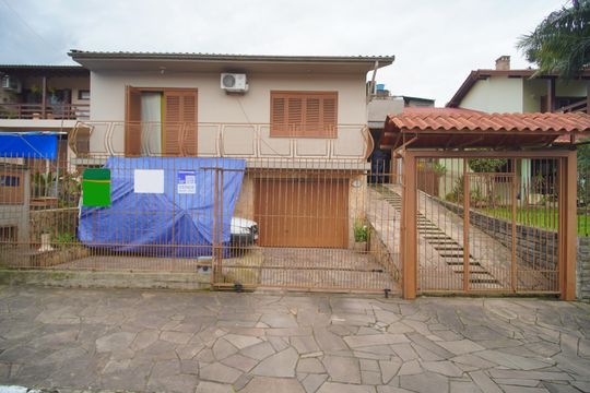 Fachada de casa à venda com 2 quartos, 196m² em Rincão, Novo Hamburgo