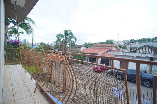 varanda da Suíte de casa à venda com 2 quartos, 196m² em Rincão, Novo Hamburgo