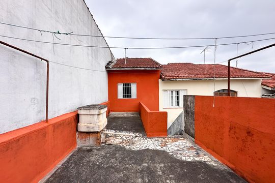 Área externa de casa à venda com 2 quartos, 114m² em Alves Dias, São Bernardo do Campo