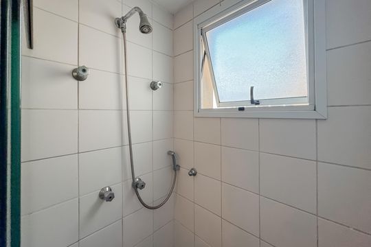 Banheiro Social de apartamento à venda com 2 quartos, 65m² em Ipiranga, São Paulo