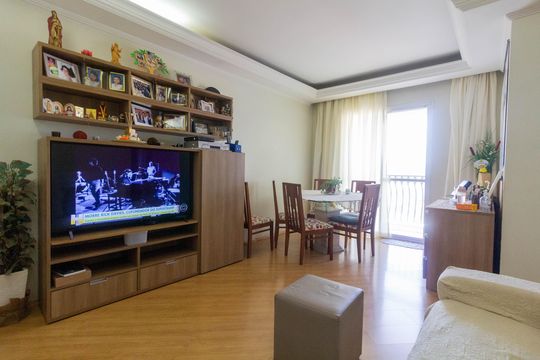 Apartamento à venda com 3 quartos, 76m² em Vila Buenos Aires, São Paulo