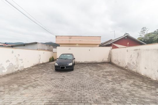 Garagem de casa de condomínio para alugar com 2 quartos, 60m² em Vila Sao Paulo, Mogi das Cruzes