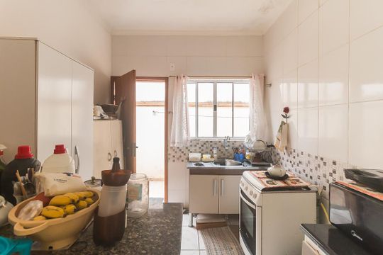Cozinha de casa de condomínio para alugar com 2 quartos, 60m² em Vila Sao Paulo, Mogi das Cruzes