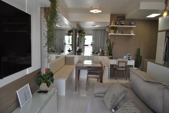 Sala de apartamento à venda com 3 quartos, 68m² em Del Castilho, Rio de Janeiro