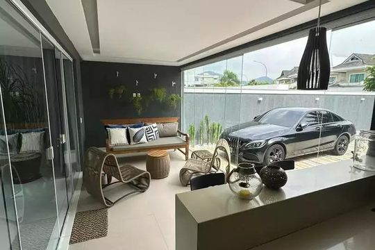 Casa à venda com 5 quartos, 238m² em Recreio dos Bandeirantes, Rio de Janeiro
